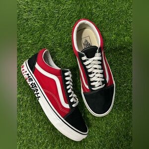 Men’s vans old Skool ‘OTW Sidewall’ - Size 9M - Great Condition And Clean